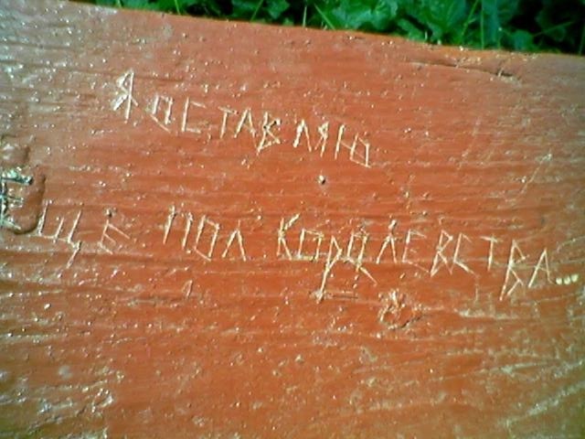 y_375633d7