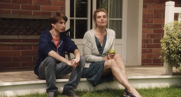 Подивились “У будинку” (2012)